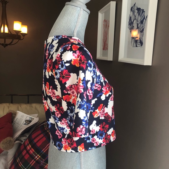 Express floral crop top - Picture 6 of 8